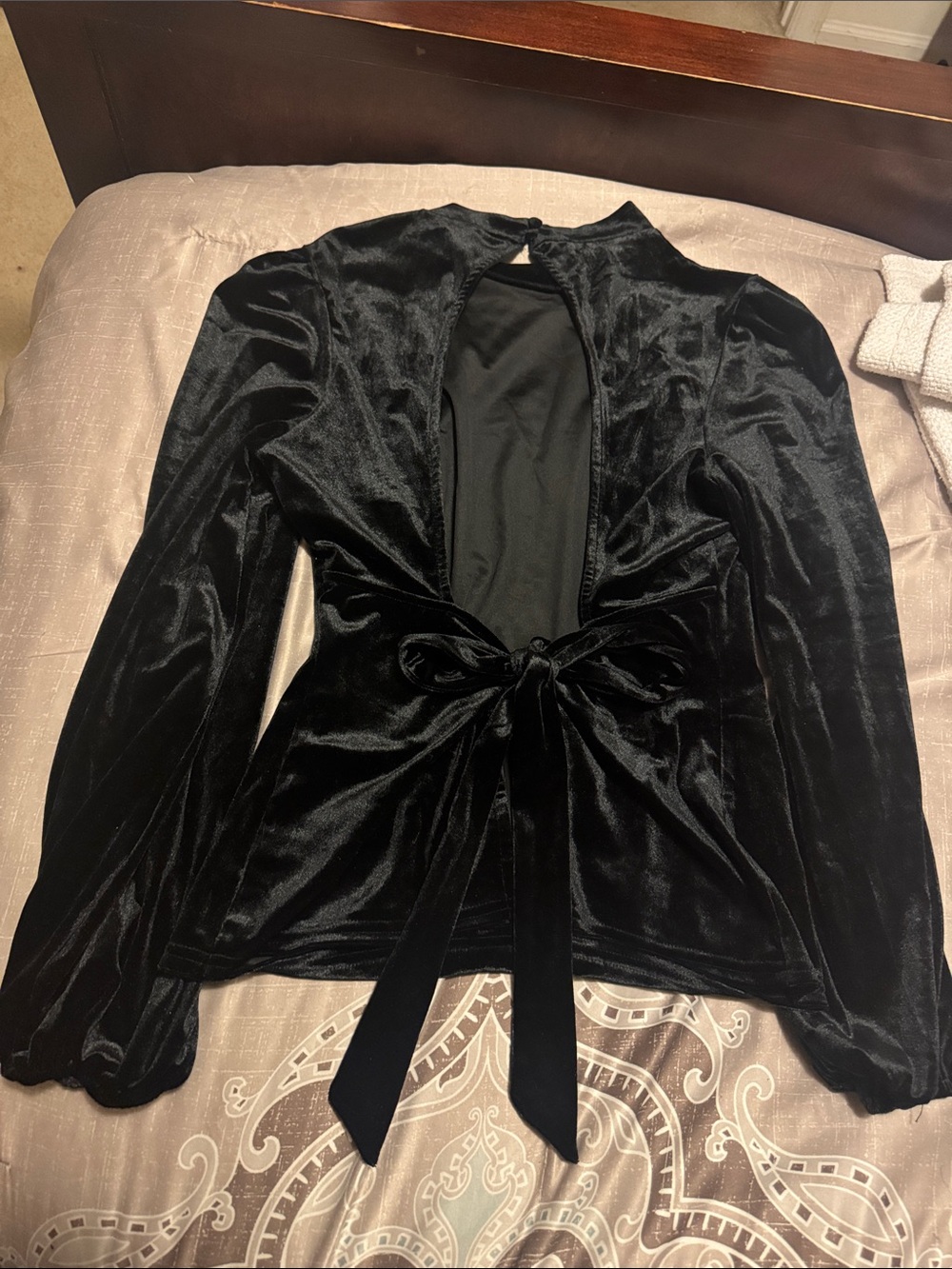 Vici Black Velvet Open-Back Tie-Waist Blouse